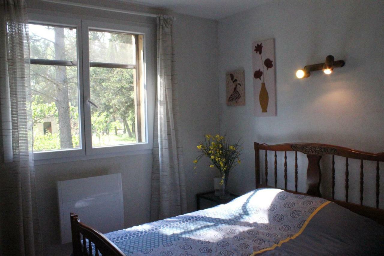 B&B Le Petit Frigouye Rochefort-du-Gard Exterior photo